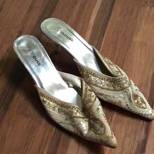 DollHouse Pointed Heels